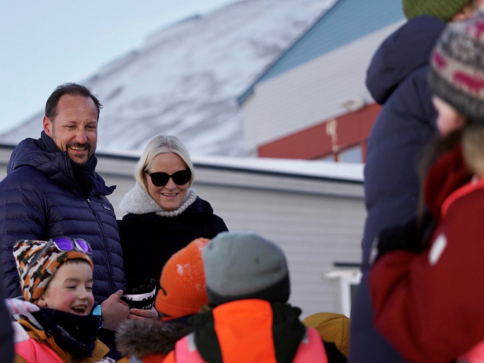 Kronprinsparet besøkte Polarflokken barnehage. Foto: Simen Sund, Det kongelege hoffet
